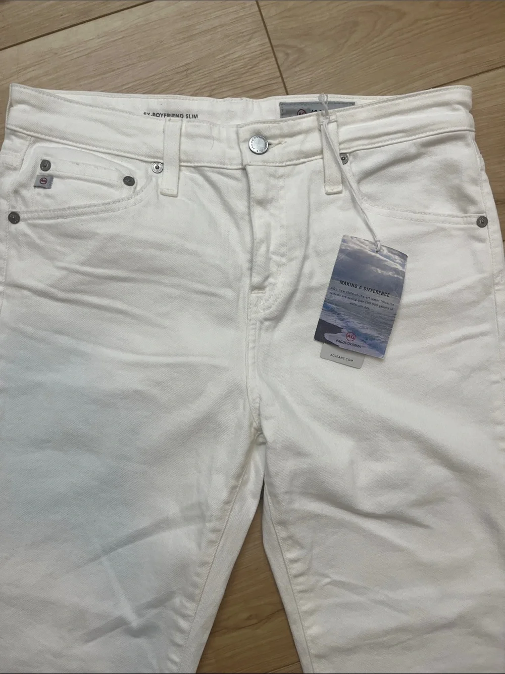 AG Adriano Goldschmied Women's Ex Boyfriend Slim Jeans slouchy white size 27 NWT